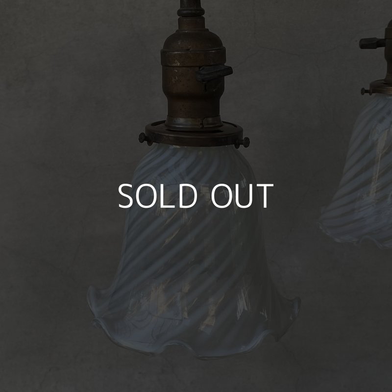 画像7: VINTAGE ANTIQUE LIGHT HUBBELL ヴィンテージ アンティーク シャンデリア 吊り下げライト  照明 / 3灯 ライト ランプ ペンダントライト オパールセント 天井照明 店舗什器 アメリカ USA