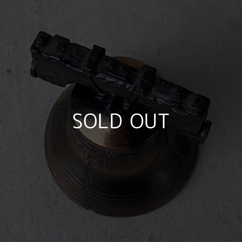 画像5: VINTAGE ANTIQUE LIBERTY BELL JAPANNED ヴィンテージ アンティーク リバティーベル 自由の鐘 ジャパンカラー ジャパンド / コレクタブル オブジェ 鈴 鐘 雑貨 小物 アメリカ