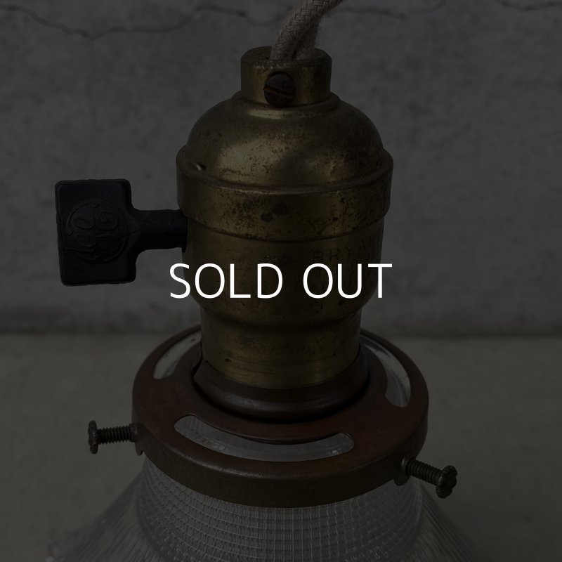 画像6: VINTAGE ANTIQUE LAMP ヴィンテージ アンティーク 吊り下げライト / ライト ペンダントライト ガラスシェード  スカート HUBBELL GE 天井照明 店舗什器 アメリカ (2)