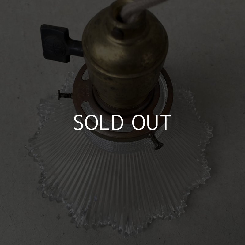 画像4: VINTAGE ANTIQUE LAMP ヴィンテージ アンティーク 吊り下げライト / ライト ペンダントライト ガラスシェード  スカート HUBBELL GE 天井照明 店舗什器 アメリカ (2)