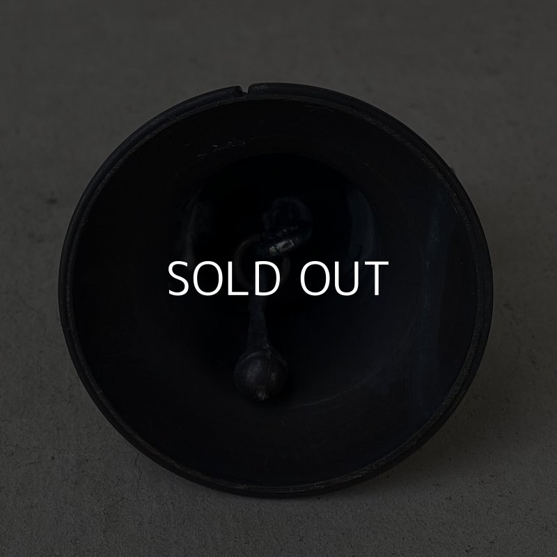 画像6: VINTAGE ANTIQUE LIBERTY BELL JAPANNED ヴィンテージ アンティーク リバティーベル 自由の鐘 ジャパンカラー ジャパンド / コレクタブル オブジェ 鈴 鐘 雑貨 小物 アメリカ (2)