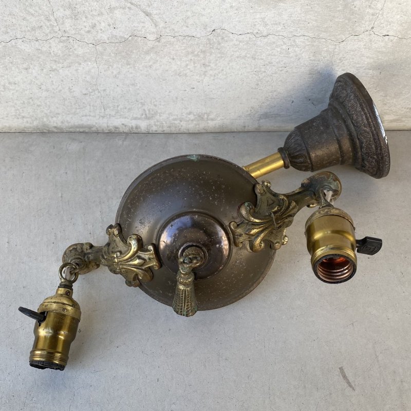 画像3: VINTAGE ANTIQUE LIGHT ヴィンテージ アンティーク シャンデリア 吊り下げライト  照明 / 2灯 ライト ペンダントライト 天井照明 店舗什器 アメリカ USA (2)