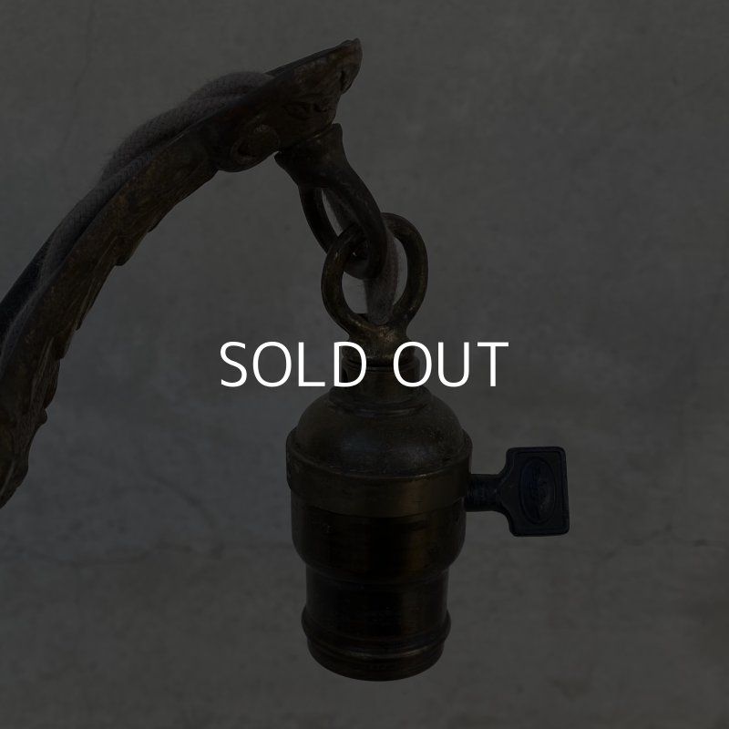 画像5: VINTAGE ANTIQUE LIGHT ヴィンテージ アンティーク シャンデリア 吊り下げライト  シーリングランプ 天井照明 / 3灯 ライト ペンダントライト E26 店舗什器 アメリカ USA (4)