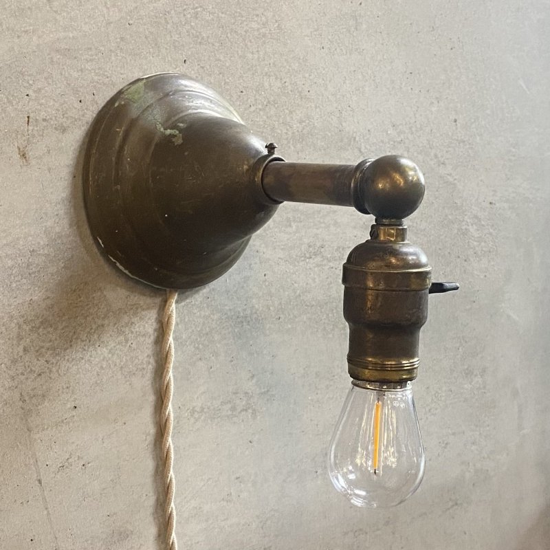 画像2: VINTAGE ANTIQUE LAMP LIGHT WALL LAMP ヴィンテージ アンティーク ライト ウォールランプ 壁付け照明 ブラケットランプ / ランプ 真鍮 店舗什器 アメリカ USA (3)