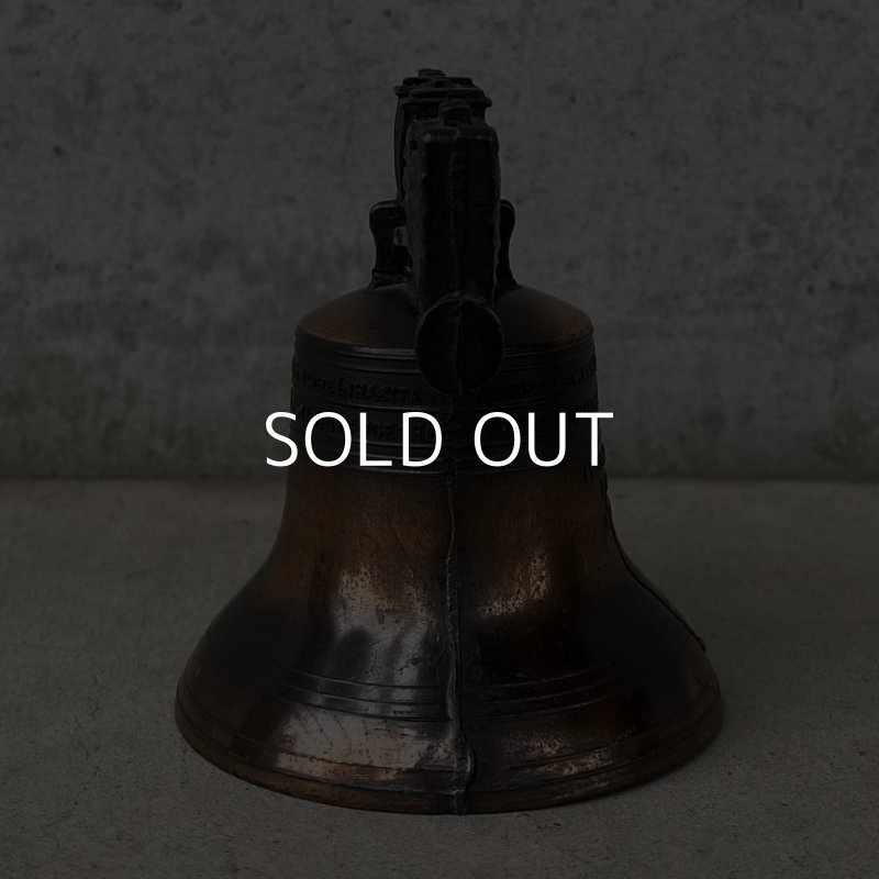 画像3: VINTAGE ANTIQUE LIBERTY BELL JAPANNED ヴィンテージ アンティーク リバティーベル 自由の鐘 ジャパンカラー ジャパンド 呼び鈴 / コレクタブル オブジェ 鈴 鐘 カウンターベル 雑貨 小物 アメリカ (2)