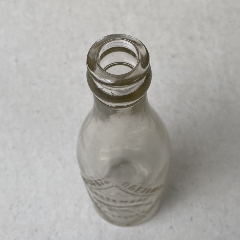 画像5: VINTAGE ANTIQUE BOTTLE BADGER STATE CO. ヴィンテージ アンティーク ガラス瓶 ガラスボトル  / ガラス ディスプレイ インテリア 花瓶  アメリカ USA (3)