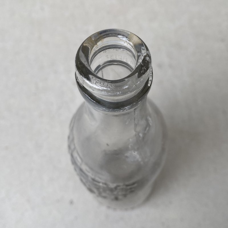 画像5: VINTAGE ANTIQUE SUPREME BOTTLING CO. ヴィンテージ アンティーク ガラス瓶 ガラスボトル  / ガラス ディスプレイ インテリア 花瓶  アメリカ USA (1)