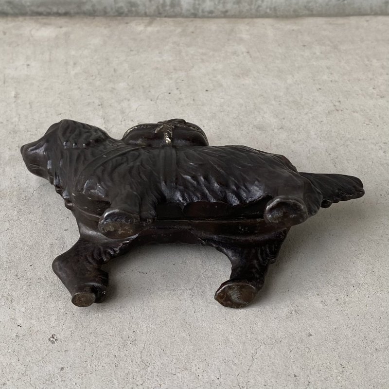 画像8: VINTAGE COINBANK PIGGY BANK  ST BERNARD ヴィンテージ 貯金箱 コインバンク / コレクタブル オブジェ キャストアイアン セントバーナード 犬 動物 鋳物 置物 アメリカ (2)