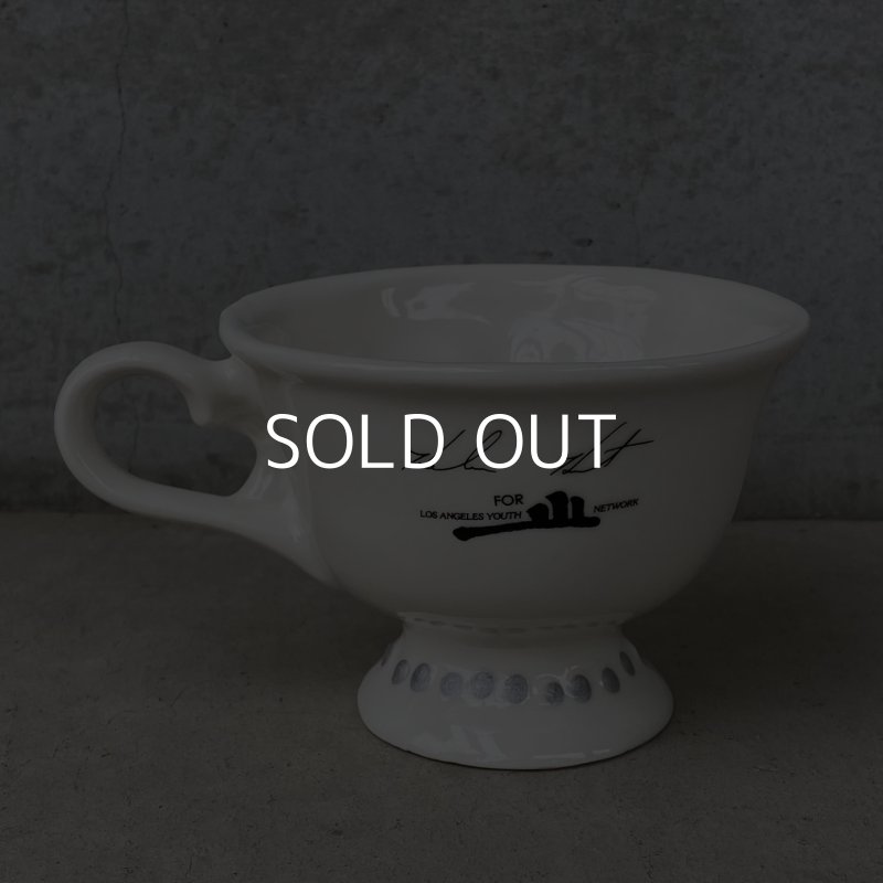 画像2: VINTAGE ANTIQUE BAILEYS HELEN HUNT CUP ヴィンテージ アンティーク ベイリーズ フェイスカップ ヘレンハント / コレクタブル オブジェ ティーカップ マグカップ ノベルティ 陶器 食器 雑貨 (1)