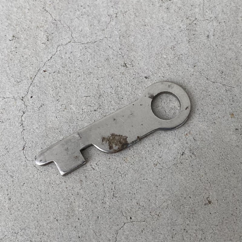 画像9: VINTAGE ANTIQUE COIN BANK STRONGHART CO ヴィンテージ アンティーク コインバンク 貯金箱 / コレクタブル オブジェ インテリア ノベルティー 銀行 鍵付き アメリカ USA 