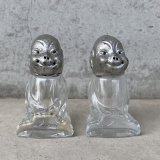 VINTAGE ANTIQUE BILLIKEN SALT AND PEPPER SHAKERS ヴィンテージ アンティーク ビリケン ソルト＆ペッパー 塩胡椒入れ / コレクタブル ガラス オブジェ アメリカ