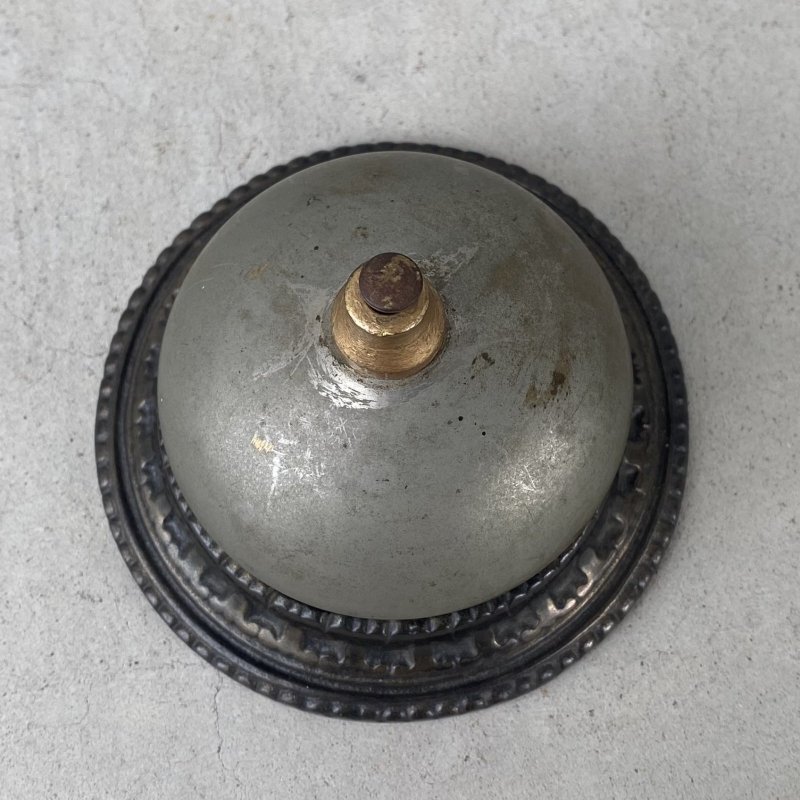 画像5: VINTAGE ANTIQUE BELL  ヴィンテージ アンティーク 呼び鈴 カウンターベル / コールベル デスクベル 卓上ベル コレクタブル オブジェ 鈴 鐘 雑貨 小物 店舗 アメリカ (2)