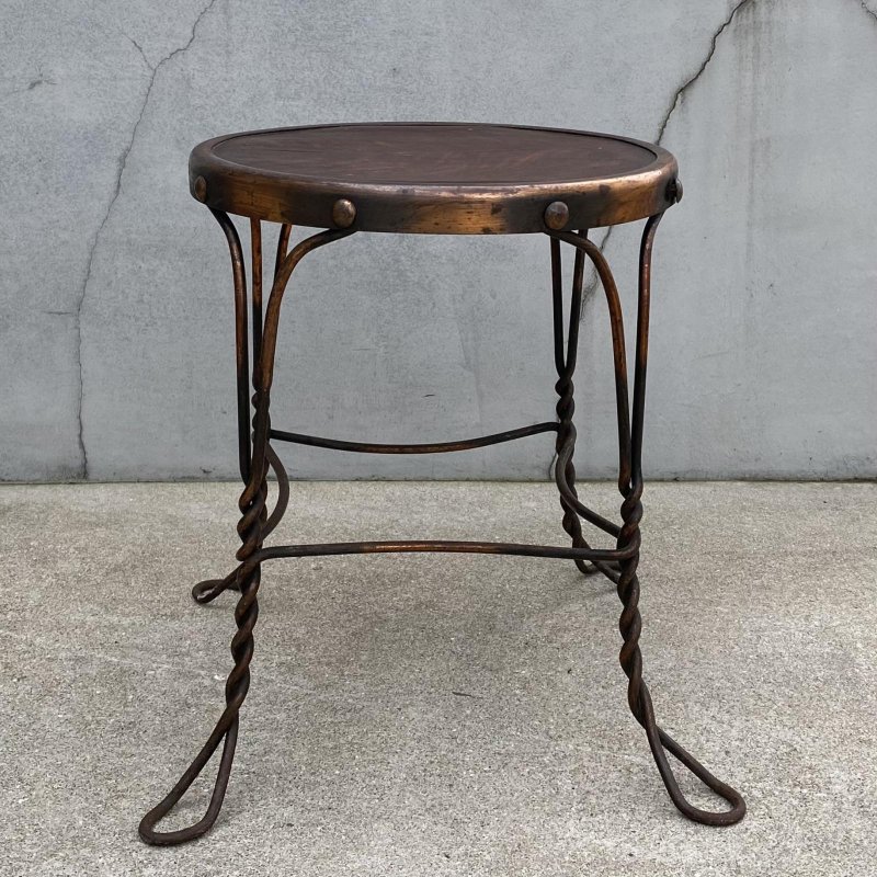 画像3: VINTAGE ANTIQUE JAPANNED CHAIR ヴィンテージ アンティーク ジャパンド ジャパンカラー 椅子 アイスクリームチェア パーラーチェア スツール / 家具 インテリア ディスプレイ アイアン 店舗什器 アメリカ