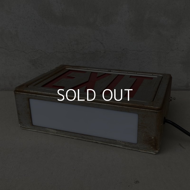 画像6: VINTAGE ANIQUE EXIT SIGN ヴィンテージ アンティーク 看板 電光看板 出口 / ライトサイン サインランプ 電飾看板 非常口 ガレージ 店舗什器 アメリカ