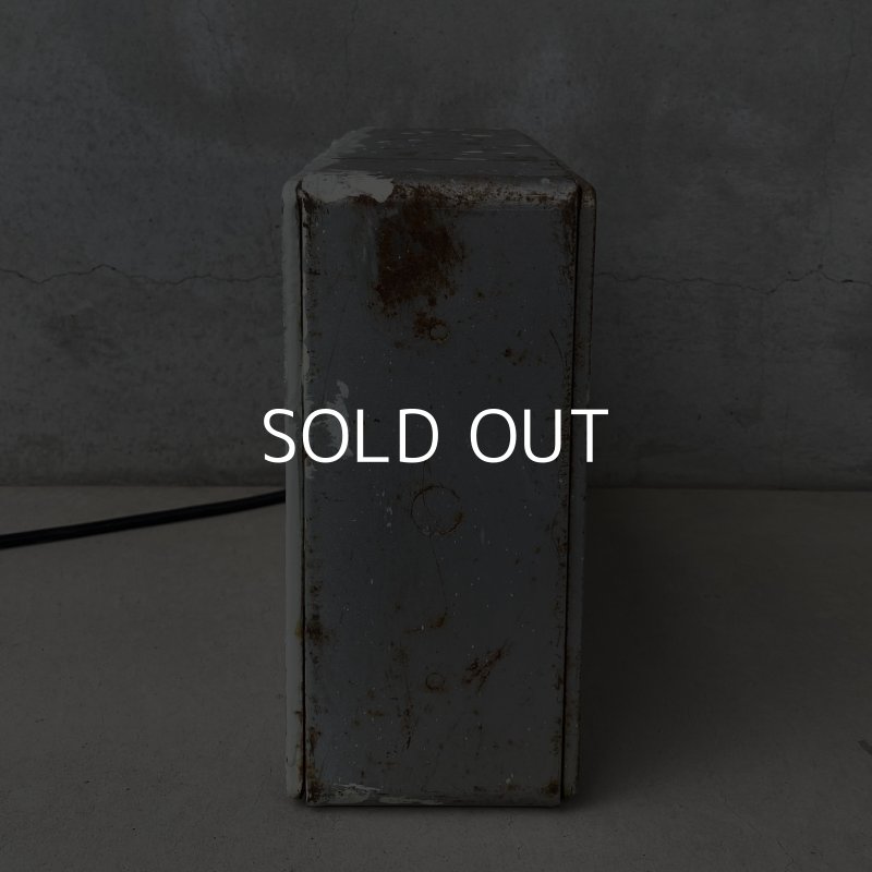 画像3: VINTAGE ANIQUE EXIT SIGN ヴィンテージ アンティーク 看板 電光看板 出口 / ライトサイン サインランプ 電飾看板 非常口 ガレージ 店舗什器 アメリカ