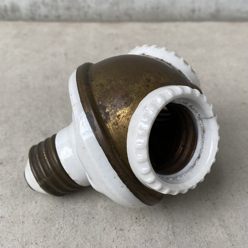 画像2: VINTAGE ANTIQUE BENJAMIN SOCKET ヴィンテージ アンティーク ベンジャミンソケット / ランプ ライト 2灯 コレクタブル 照明 店舗什器 アメリカ USA (5)