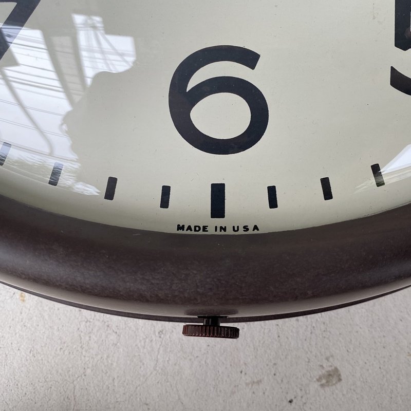 画像8: VINTAGE ANTIQUE GENERAL ELECTRIC WALL CLOCK GE ヴィンテージ アンティーク ウォールクロック ゼネラルエレクトリック 壁掛け時計 / スクールクロック ベークライト ブラウン 茶色 店舗什器 アメリカ (1)