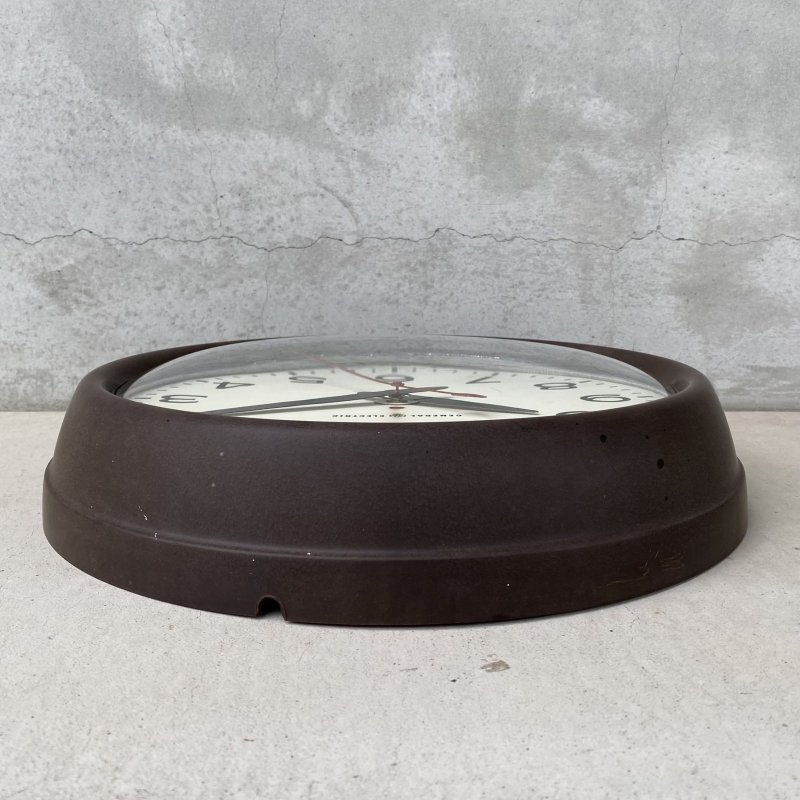 画像4: VINTAGE ANTIQUE GENERAL ELECTRIC WALL CLOCK GE ヴィンテージ アンティーク ウォールクロック ゼネラルエレクトリック 壁掛け時計 / スクールクロック ベークライト ブラウン 茶色 店舗什器 アメリカ (1)