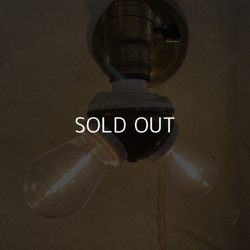 画像8: VINTAGE ANTIQUE BENJAMIN SOCKET ヴィンテージ アンティーク ベンジャミンソケット / ランプ ライト 2灯 コレクタブル 照明 店舗什器 アメリカ USA (5)