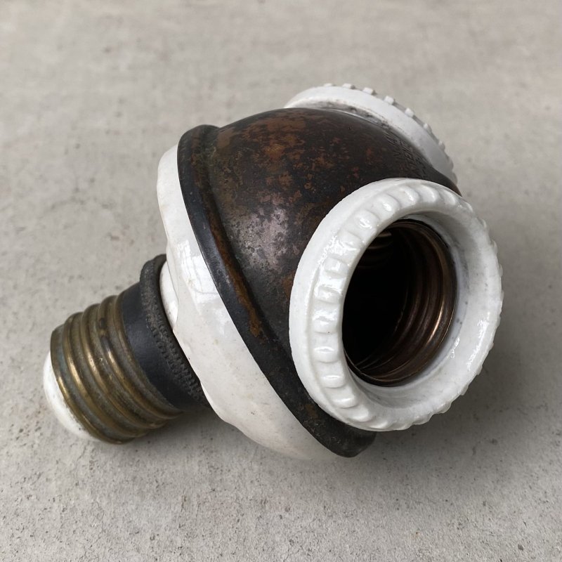 画像2: VINTAGE ANTIQUE BENJAMIN SOCKET ヴィンテージ アンティーク ベンジャミンソケット / ランプ ライト 2灯 コレクタブル 照明 店舗什器 アメリカ USA (4)