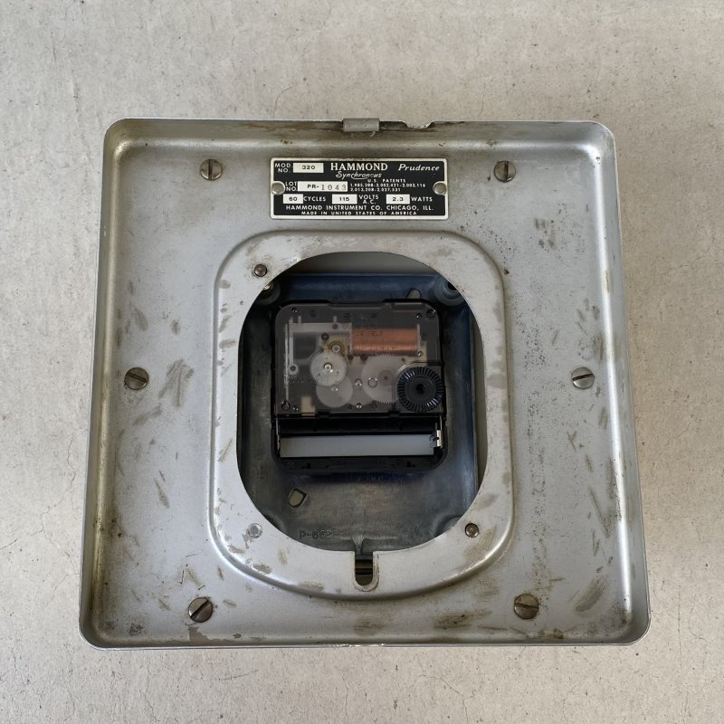 画像2: VINTAGE ANTIQUE HAMMOND WALL CLOCK KITCHEN CLOCK ヴィンテージ アンティーク ウォールクロック ハモンド 壁掛け時計 / キッチンクロック アイボリー 店舗什器 アメリカ