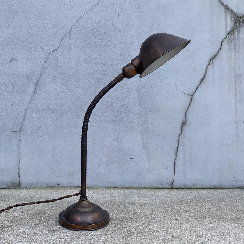 画像4: VINTAGE ANTIQUE FARIES DESK LAMP  STAND LIGHT ヴィンテージ アンティーク フェアリーズ デスクランプ デスクライト スタンドライト 卓上ライト 照明 / コレクタブル グースネック テーブルランプ 店舗什器 アメリカ