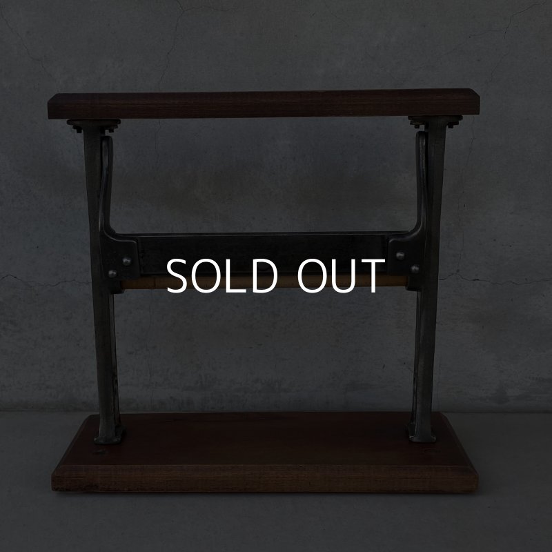 画像2: VINTAGE ANTIQUE PAPER CUTTER PAPER HOLDER ヴィンテージ アンティーク ペーパーカッター ペーパーホルダー ラッピングペーパーホルダー / ロールペーパー 店舗什器 アメリカ