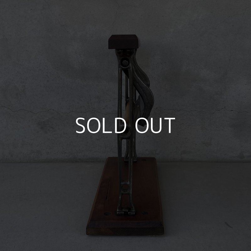 画像5: VINTAGE ANTIQUE PAPER CUTTER PAPER HOLDER ヴィンテージ アンティーク ペーパーカッター ペーパーホルダー ラッピングペーパーホルダー / ロールペーパー 店舗什器 アメリカ