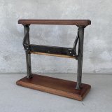 VINTAGE ANTIQUE PAPER CUTTER PAPER HOLDER ヴィンテージ アンティーク ペーパーカッター ペーパーホルダー ラッピングペーパーホルダー / ロールペーパー 店舗什器 アメリカ