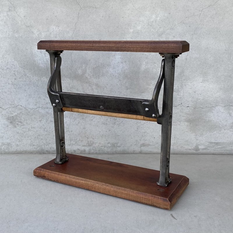 画像1: VINTAGE ANTIQUE PAPER CUTTER PAPER HOLDER ヴィンテージ アンティーク ペーパーカッター ペーパーホルダー ラッピングペーパーホルダー / ロールペーパー 店舗什器 アメリカ