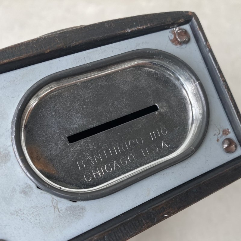 画像8: VINTAGE ANTIQUE ABRAHAM LINCOLN COIN BANK BANTHRICO ヴィンテージ アンティーク  エイブラハム リンカーン コインバンク 貯金箱  オブジェ / コレクタブル  ディスプレイ 大統領 胸像 置物 アメリカ