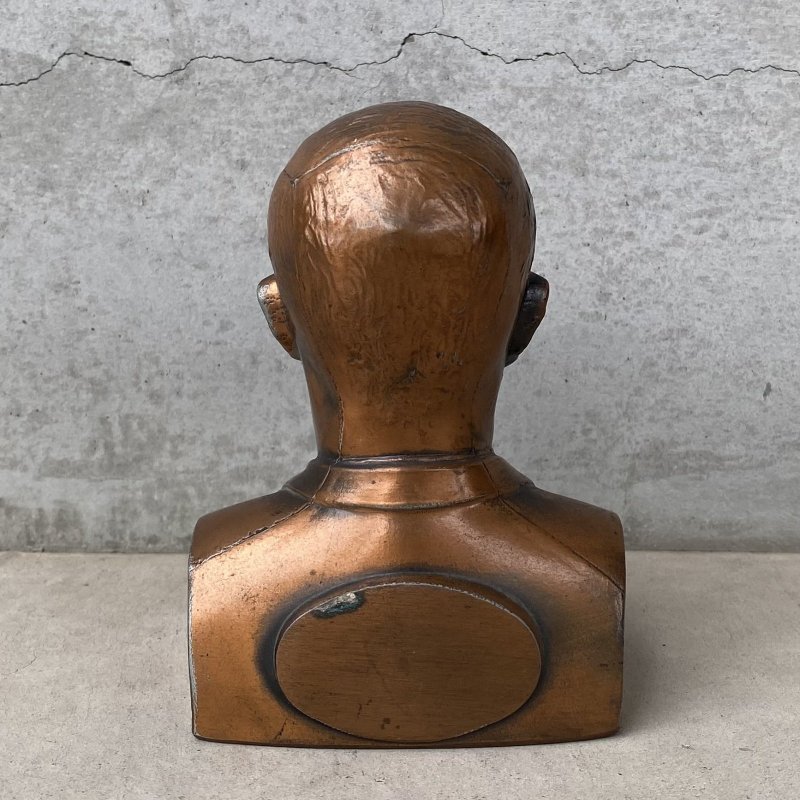 画像2: VINTAGE ANTIQUE EISENHOWER COIN BANK BANTHRICO ヴィンテージ アンティーク アイゼンハワー コインバンク 貯金箱 オブジェ / コレクタブル ディスプレイ 大統領 胸像 置物 アメリカ