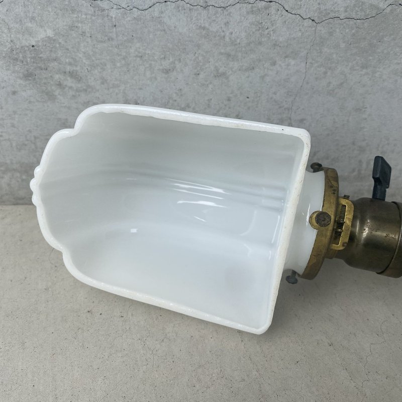 画像10: VINTAGE ANTIQUE DESKLAMP ALADDIN MFG Co. ヴィンテージ アンティーク デスクランプ スタンドライト 卓上ライト 照明 / テーブルランプ ミルクガラスシェード グースネック アメリカ (2)