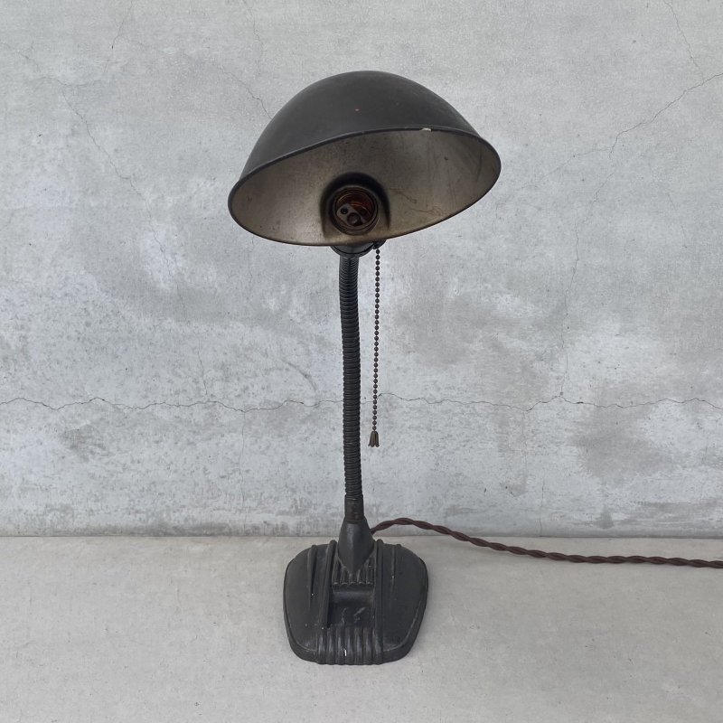 画像2: VINTAGE ANTIQUE DESKLAMP LEVITON ヴィンテージ アンティーク デスクランプ スタンドライト 卓上ライト 照明 / グースネック インダストリアル アイアン 鉄 店舗什器 アメリカ