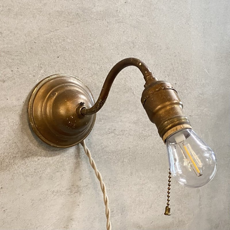 画像2: VINTAGE ANTIQUE LAMP LIGHT WALL LAMP ヴィンテージ アンティーク ライト ウォールランプ 壁付け照明 ブラケットランプ / ランプ 真鍮 店舗什器 アメリカ USA (6)