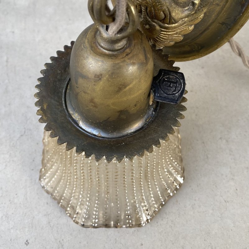 画像8: VINTAGE ANTIQUE LAMP LIGHT WALL LAMP ヴィンテージ アンティーク ライト ウォールランプ 壁付け照明 ブラケットランプ / ランプ ガラスシェード 真鍮 店舗什器 アメリカ USA (5)