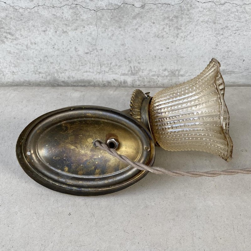 画像6: VINTAGE ANTIQUE LAMP LIGHT WALL LAMP ヴィンテージ アンティーク ライト ウォールランプ 壁付け照明 ブラケットランプ / ランプ ガラスシェード 真鍮 店舗什器 アメリカ USA (5)