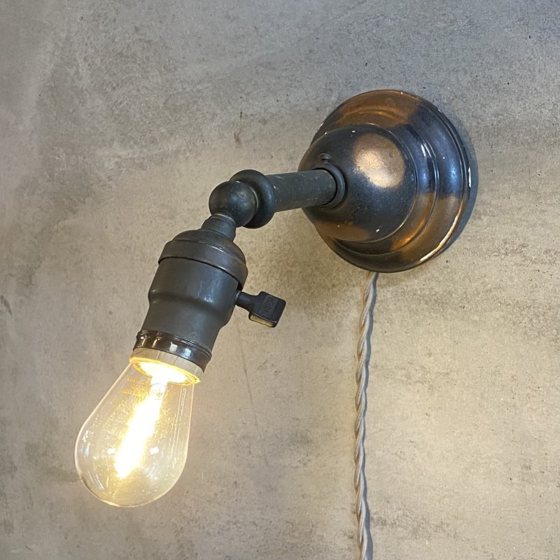 画像10: VINTAGE ANTIQUE LAMP LIGHT WALL LAMP JAPANNED ヴィンテージ アンティーク ジャパンド ライト ウォールランプ 壁付け照明 ブラケットランプ / ジャパンカラー コレクタブル 店舗什器 アメリカ 11