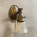 画像3: VINTAGE ANTIQUE LAMP LIGHT WALL LAMP ヴィンテージ アンティーク ライト ウォールランプ 壁付け照明 ブラケットランプ / ランプ ガラスシェード 真鍮 店舗什器 アメリカ USA 16