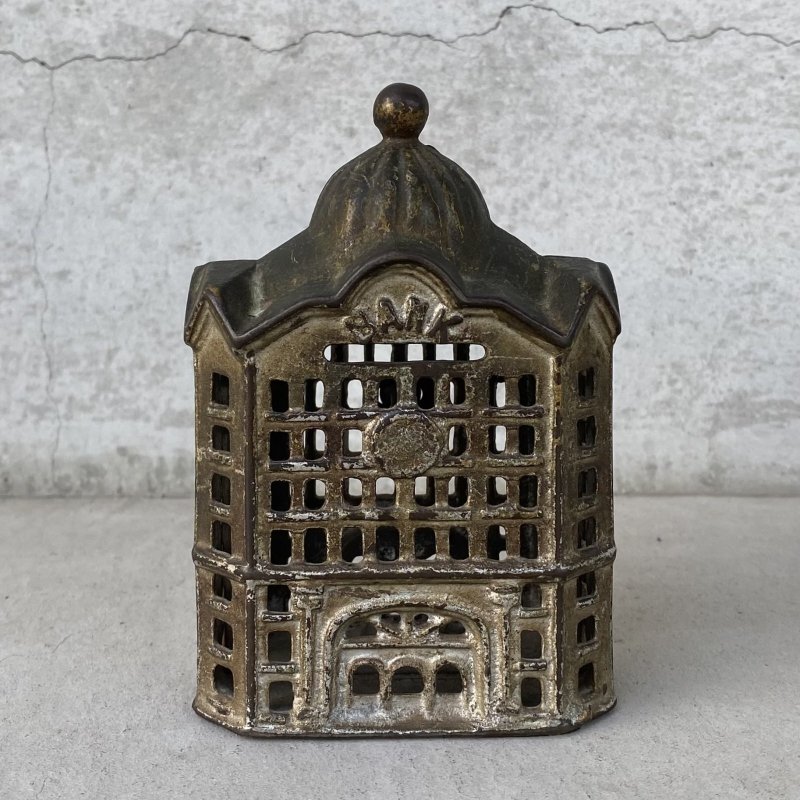 画像1: VINTAGE ANTIQUE BANK BUILDING CAST IRON ヴィンテージ アンティーク コインバンク 貯金箱 オブジェ 置物 / コレクタブル ディスプレイ キャストアイアン 鋳物 アメリカ (1)