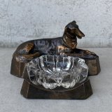 VINTAGE ANTIQUE ASHTRAY GREYHOUND DOG FIGURE ヴィンテージ アンティーク 灰皿 アッシュトレイ グレイハウンド オブジェ 置物 / コレクタブル ディスプレイ インテリア 犬 動物 鋳物 ガラス アメリカ 