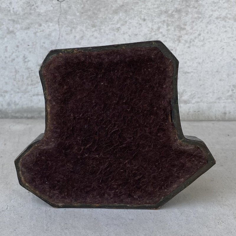 画像7: VINTAGE ANTIQUE ASHTRAY GREYHOUND DOG FIGURE ヴィンテージ アンティーク 灰皿 アッシュトレイ グレイハウンド オブジェ 置物 / コレクタブル ディスプレイ インテリア 犬 動物 鋳物 ガラス アメリカ 