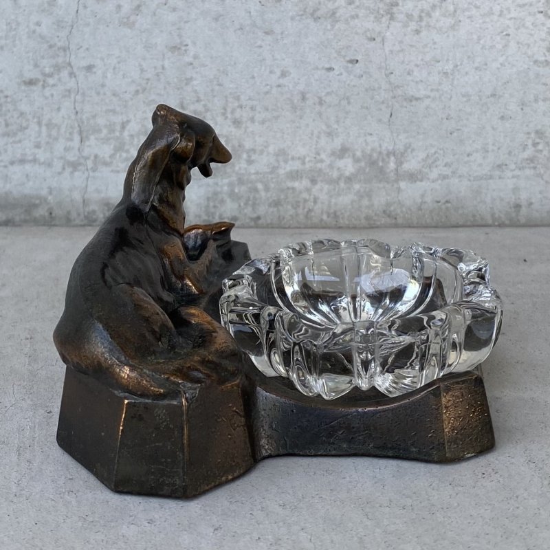 画像3: VINTAGE ANTIQUE ASHTRAY GREYHOUND DOG FIGURE ヴィンテージ アンティーク 灰皿 アッシュトレイ グレイハウンド オブジェ 置物 / コレクタブル ディスプレイ インテリア 犬 動物 鋳物 ガラス アメリカ 