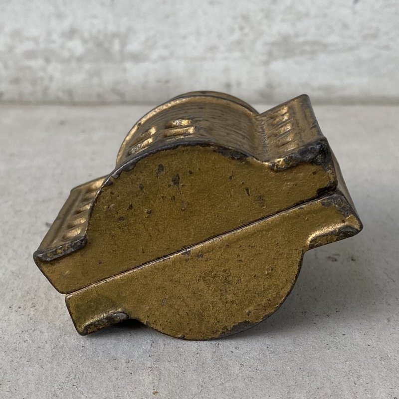 画像6: VINTAGE ANTIQUE BANK BUILDING CAST IRON ヴィンテージ アンティーク コインバンク 貯金箱 オブジェ 置物 / コレクタブル ディスプレイ キャストアイアン 鋳物 アメリカ (3)