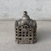 画像1: VINTAGE ANTIQUE BANK BUILDING CAST IRON ヴィンテージ アンティーク コインバンク 貯金箱 オブジェ 置物 / コレクタブル ディスプレイ キャストアイアン 鋳物 アメリカ (4) (1)