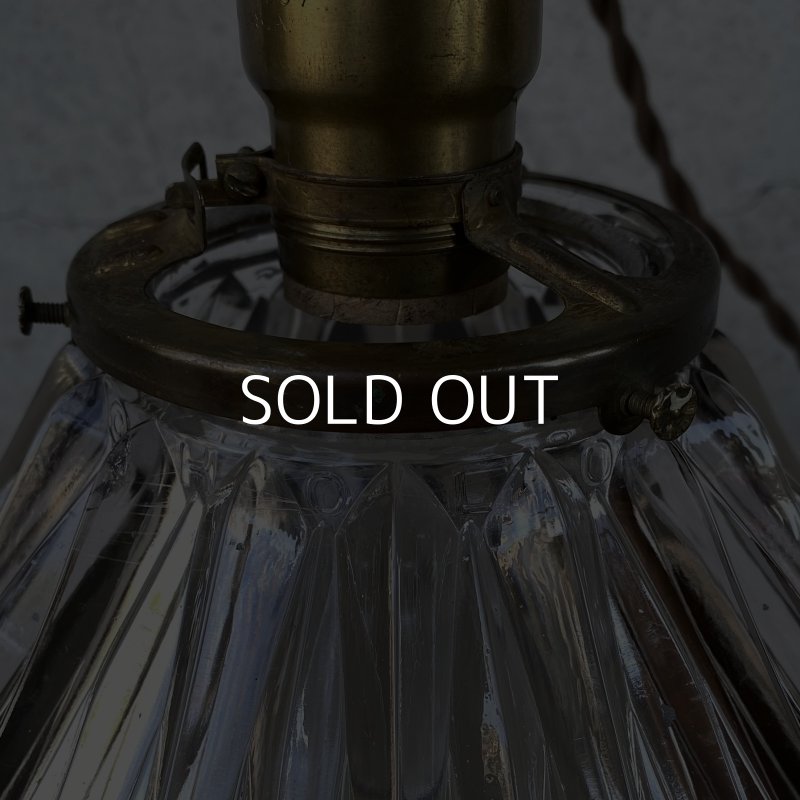 画像9: VINTAGE ANTIQUE HOLOPHANE LAMP ヴィンテージ アンティーク ホロフェーンランプ 天井照明 シーリングランプ / ライト ガラスシェード 店舗什器 アメリカ (1)