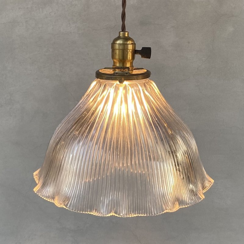 画像13: VINTAGE ANTIQUE HOLOPHANE LAMP ヴィンテージ アンティーク ホロフェーンランプ 天井照明 シーリングランプ / ライト ガラスシェード 店舗什器 アメリカ (2)