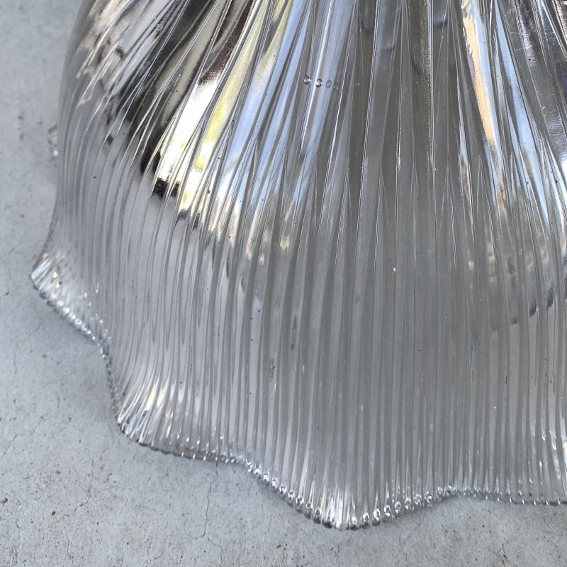 画像6: VINTAGE ANTIQUE HOLOPHANE LAMP ヴィンテージ アンティーク ホロフェーンランプ 天井照明 シーリングランプ / ライト ガラスシェード 店舗什器 アメリカ (2)