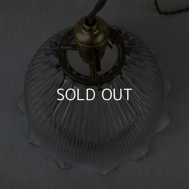 画像3: VINTAGE ANTIQUE HOLOPHANE LAMP ヴィンテージ アンティーク ホロフェーンランプ 天井照明 シーリングランプ / ライト ガラスシェード 店舗什器 アメリカ (1)