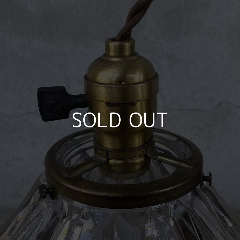 画像8: VINTAGE ANTIQUE HOLOPHANE LAMP ヴィンテージ アンティーク ホロフェーンランプ 天井照明 シーリングランプ / ライト ガラスシェード 店舗什器 アメリカ (2)